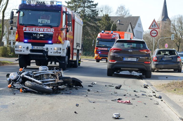 Schwerer Unfall auf der B 225 in Dorsten