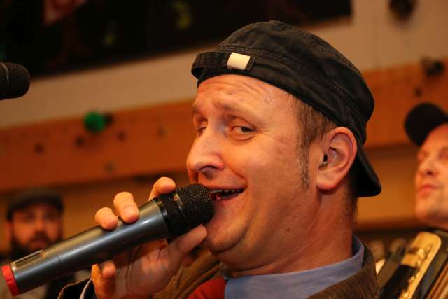 Weihnachtskonzert mit HOTrockt Im HOT Haus der Jugend Holsterhausen