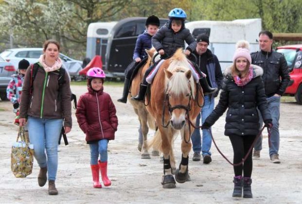 Ostern auf Pferden in Dorsten