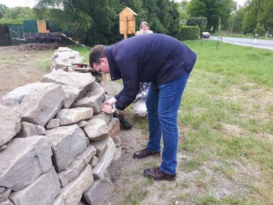 Neue Streuobstwiese in Dorsten Deuten eingeweiht