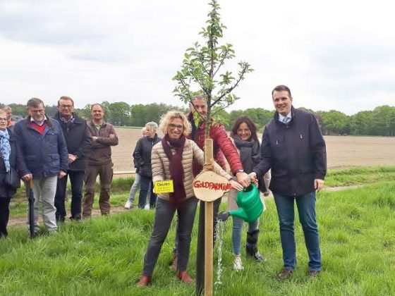 Neue Streuobstwiese in Dorsten Deuten eingeweiht