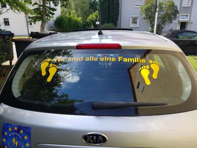 Freizeitkünstler Steve Grothues aus Marl hatte Fußsohlen von Badegästen im Auge