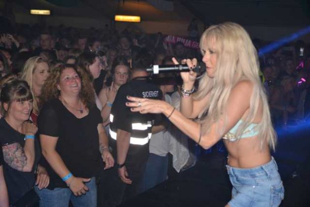 Mia Julia Sch&uuml;tzenfest Dorf - hervest 2019