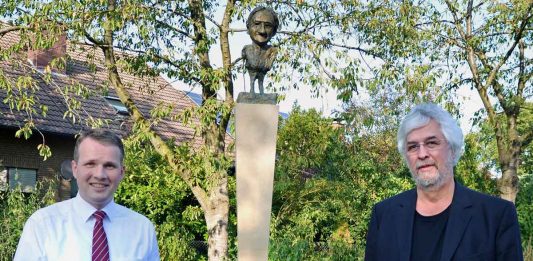 Kastulus-Wolf-und-Bürgermeister-Tobias-Stockhoff-Rossiniplatz