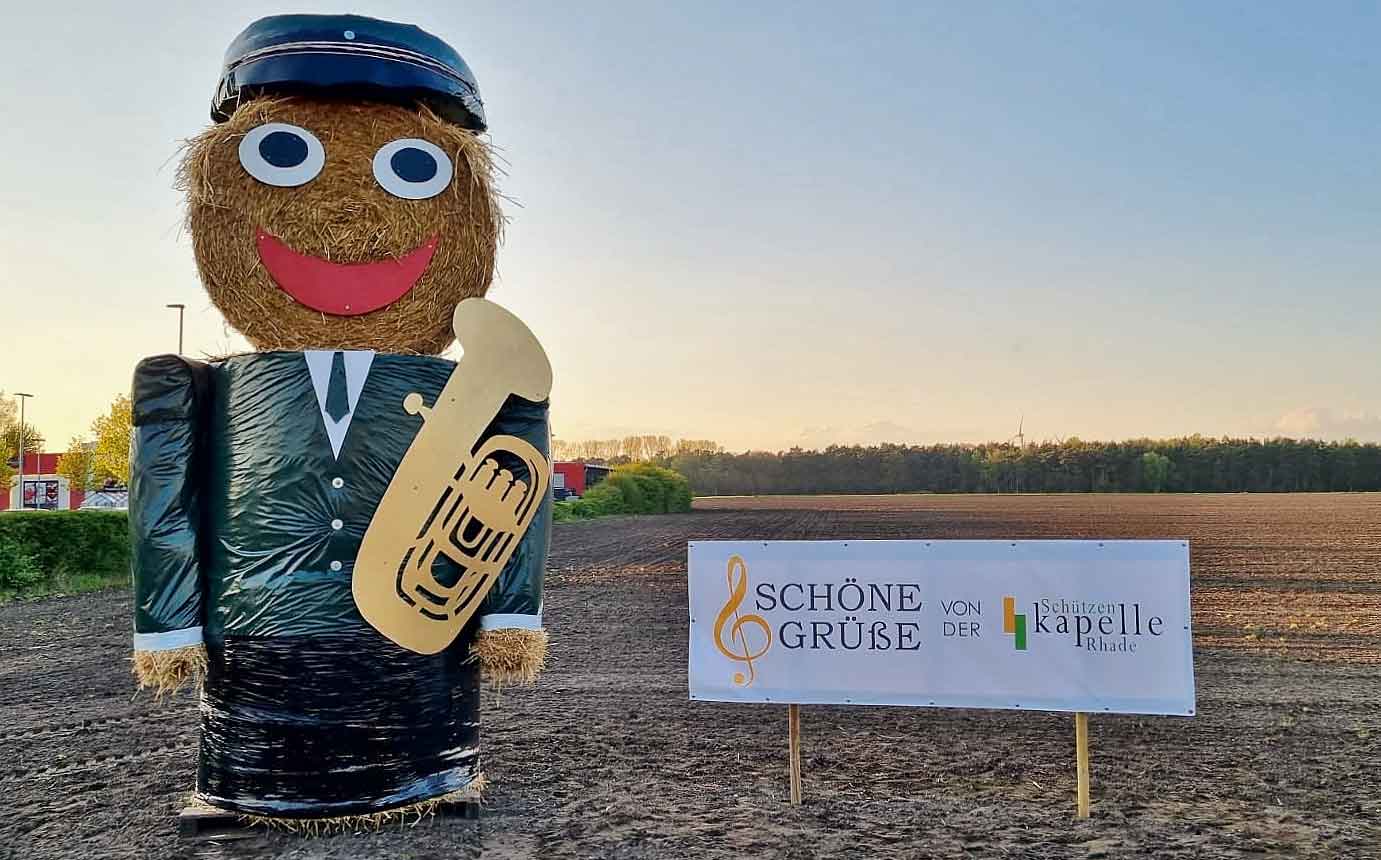 Strohpuppe-schützenkapelle-Rhade
