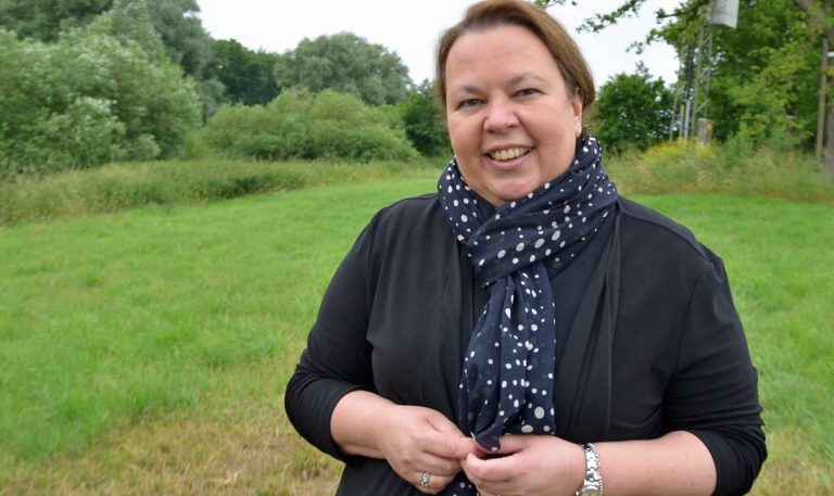 Ministerin-ursula-heinen-Esser