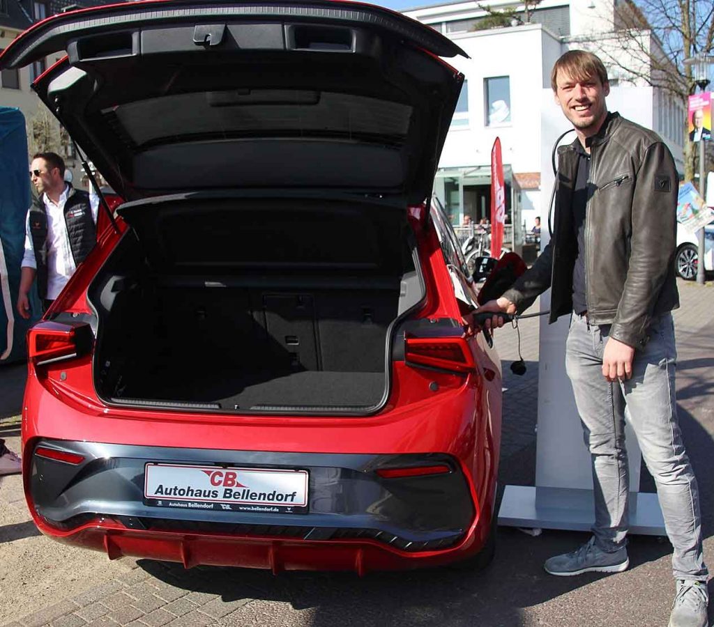 E-Auto-Laden-mit-App-Autohaus-Bellendorf