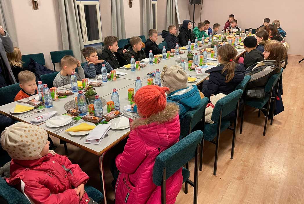 Ukrainische-Kriegs-und-Waisenkinder-in-Rupea-Rumänien