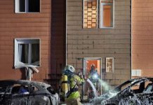 Autos-brennen-auf-der-Katharinenstrasse-in-Dorsten