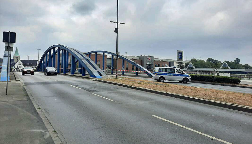Kanalbrücke-Dorssten-gesperrt