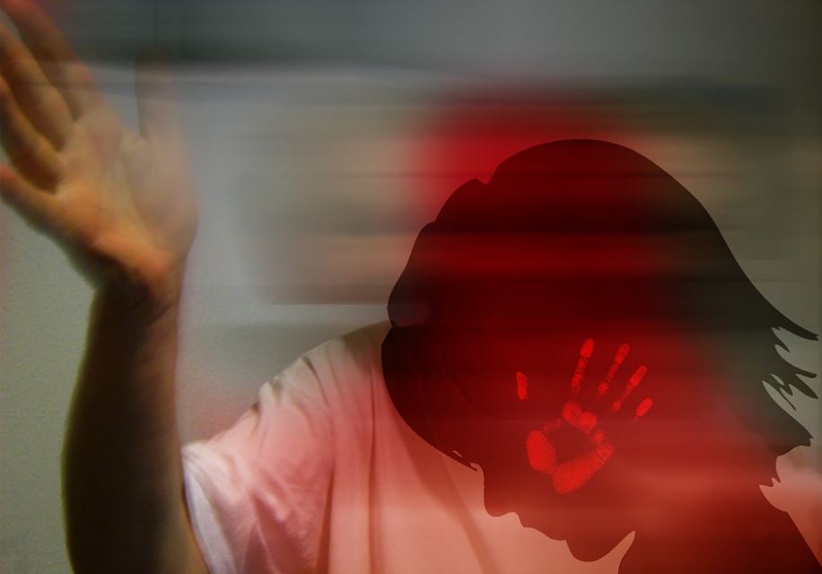 Kindesmisshandlung Kinder Schlagen