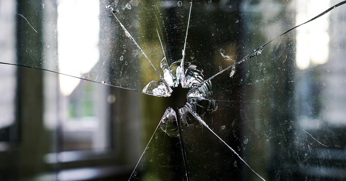 Glasscheibe Einbruch Einbrecher