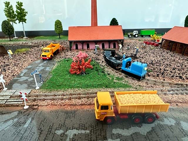 Feldbahnmodell