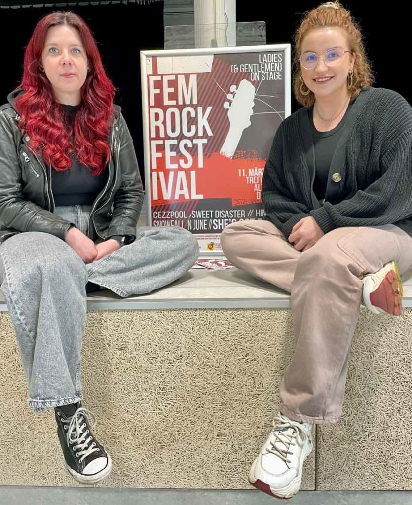 Frauenpower-beim-FemRock-Festival-mit-Jacky-Möller-und-Kim-Wiesweg