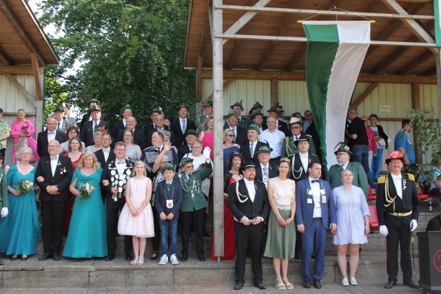 Jubilaeum-Parade-Schuetzenverein-Holsterhausen-53-