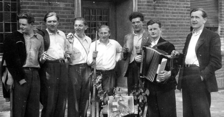 Vatertag und seine Geschichte: Bier und Schinken
