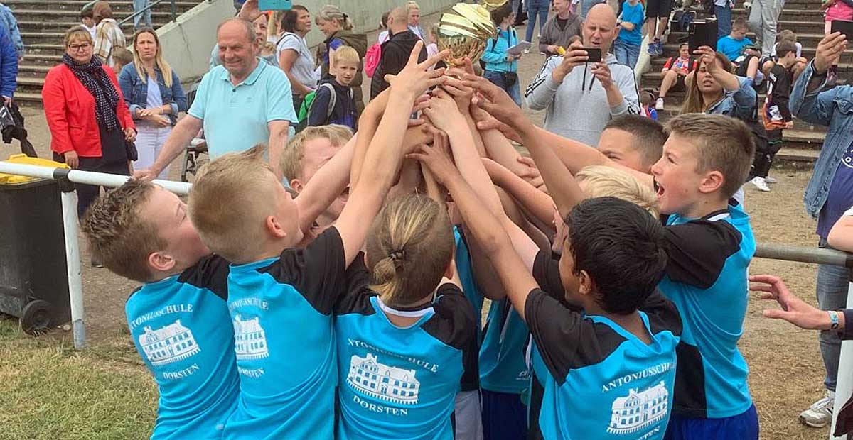 Antoniusschule-Dorsten-gewinnt-Fußball-Schulturnier-2023