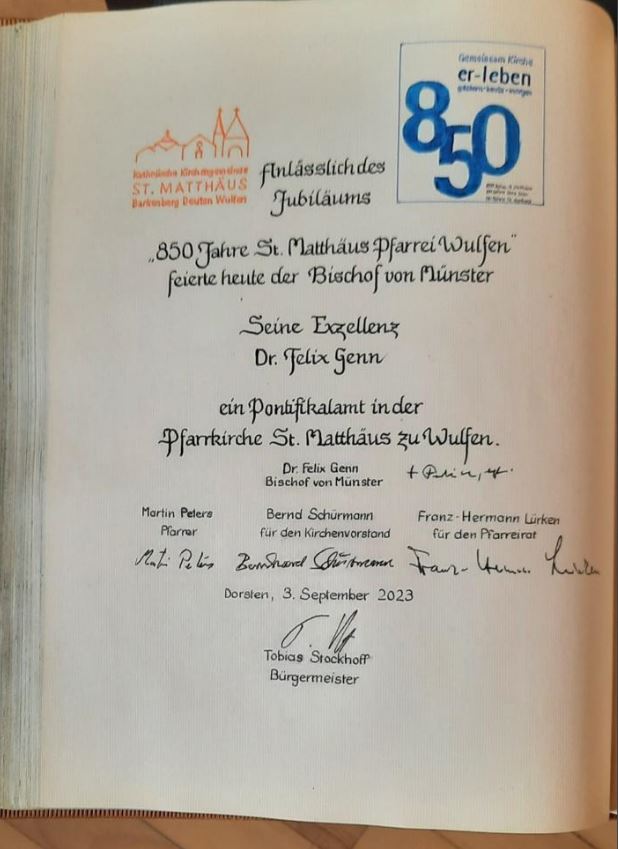Goldene Buch St. Matthäus Wulfen Bischof Genn