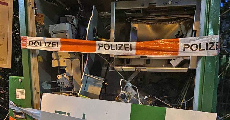 Gesprengter Fahrkartenautomat