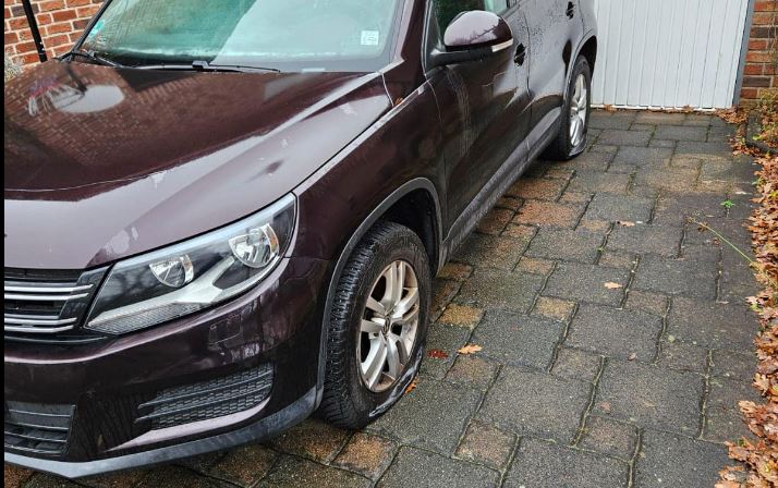 Staatsschutz ermittelt-Angriff auf Auto von Mike Rexforth