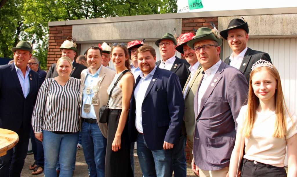 Vorparade Schützenverein Holsterhausen-Dorf 2024