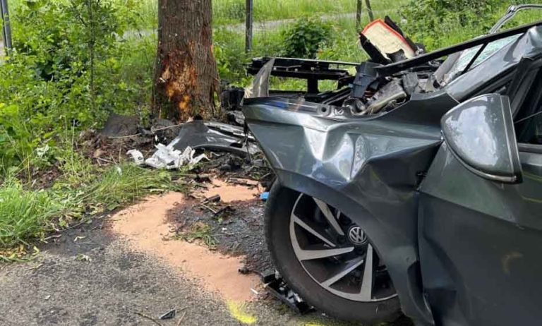 Zwei Schwerverletzte nach Unfall auf Marler Damm