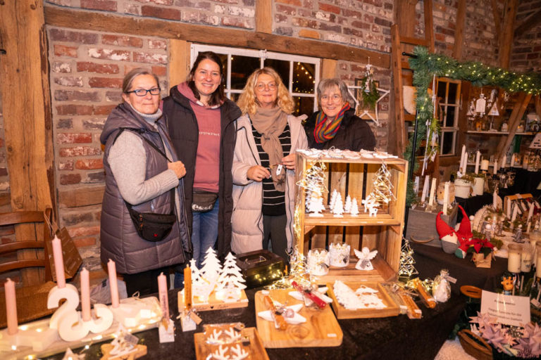 Kunst- und Adventsmarkt auf dem Lembecker Heimathof