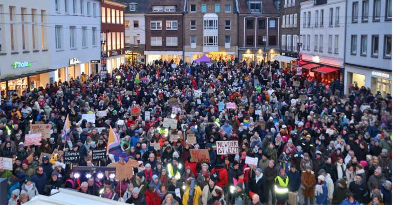 Demonstration in Dorsten-Rund 4.000 Menschen setzen Zeichen für Demokratie