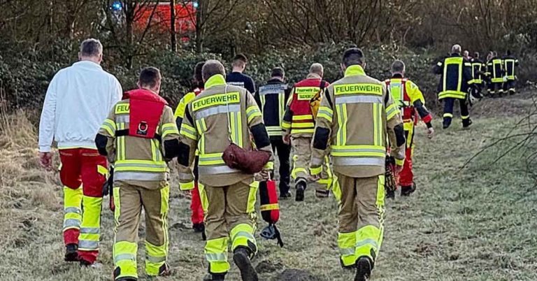 Feuerwehr Dorsten - Einsatz an der Lippe
