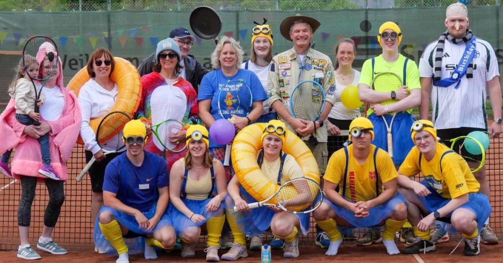 Am Samstagnachmittag feierten der Tennisverein SuS Hervest 875 Jahre Dorf Hervest