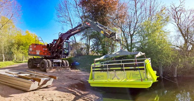 „Baldur“ strahlt in Neongelb: Personenfähre wieder im Einsatz
