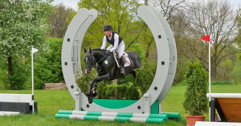 Reitsport-Highlight: Gahlener Geländetage mit prominenter Besetzung