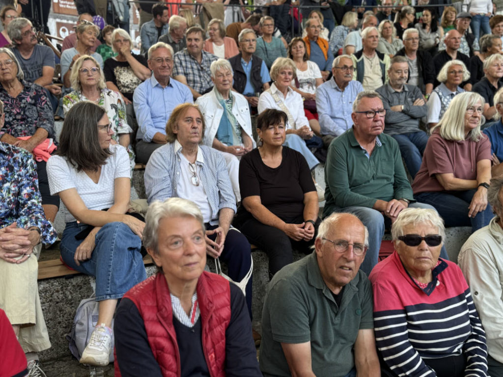 Big Band Dorsten und Spendenübergabe Sparkasse Vest 2025 in der Oude Marie