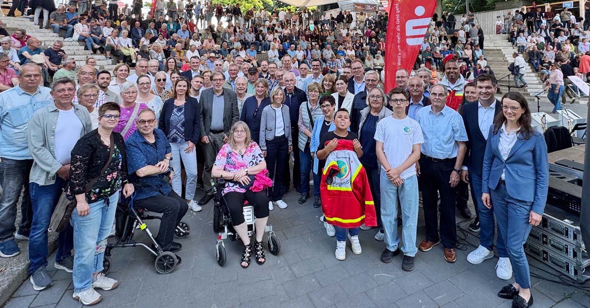 Big Band Dorsten und Spendenübergabe Sparkasse Vest