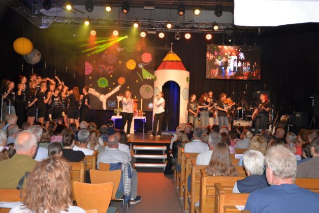 TenSing Gahlen Hardt 2025 in der Friedenskirche Auff&uuml;hrung