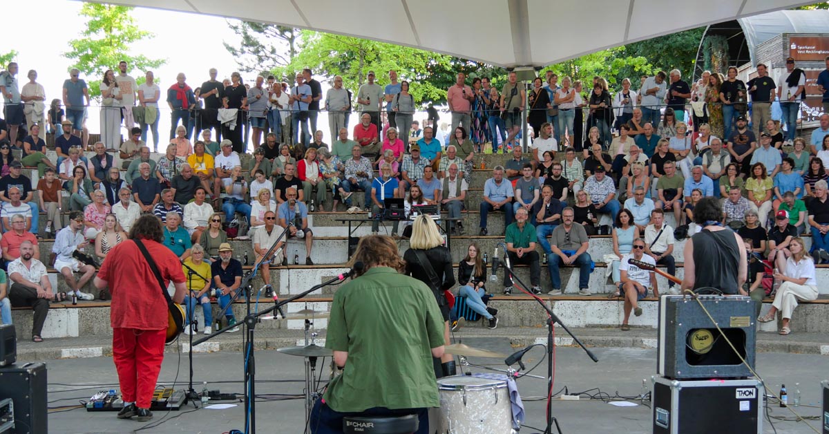 Hiqpy live Konzert in der Oude Marie im Bürgerpark Dorsten