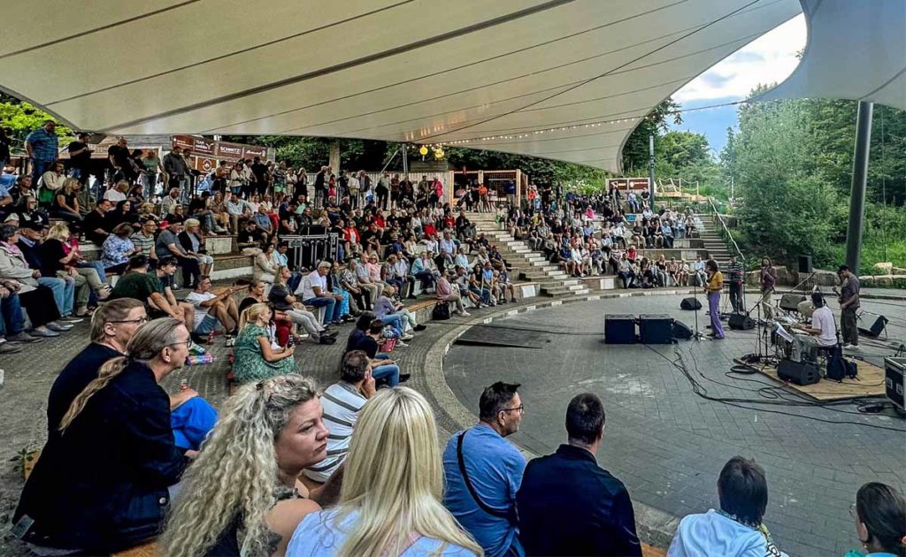 Supermoon bringt die Oude Marie zum Grooven – Funkiger Abend in Dorsten