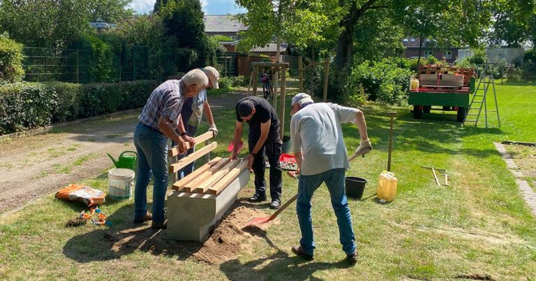 BürgerRunde Feldmark: Bänke und Bäume laden zum Verweilen ein