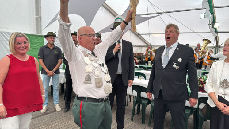 Vogelstange Dorsten Altstadt-Horst Jahnich ist neuer K&ouml;nig