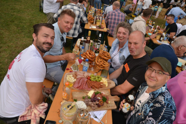 Brotzeit der Sch&uuml;tzenkapelle Rhade mit rund 2500 Besucher