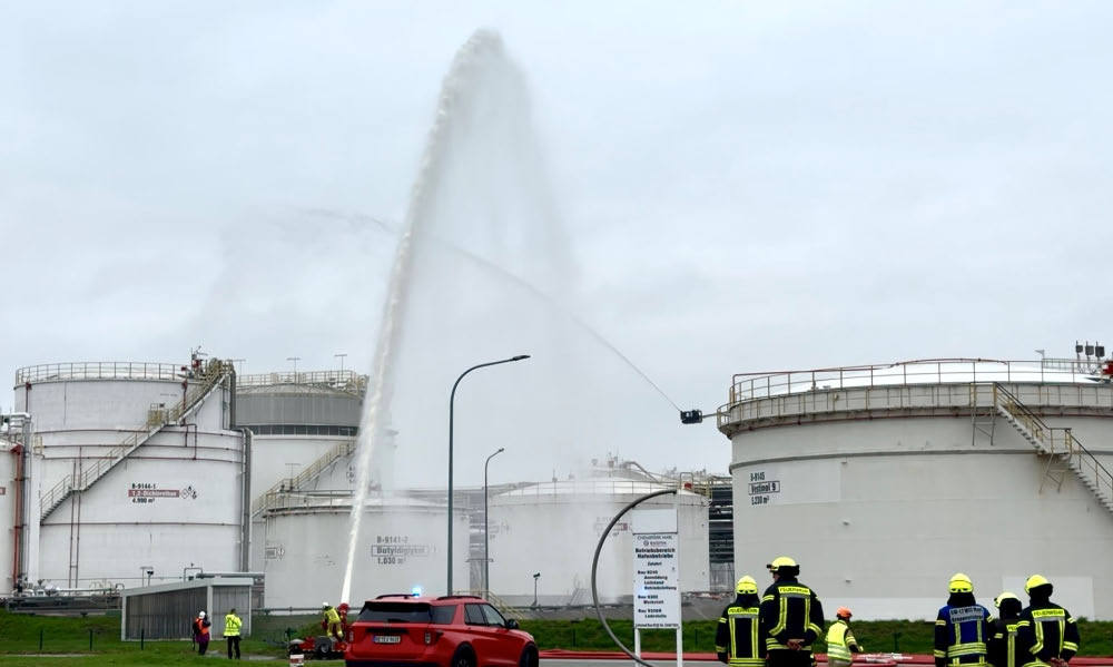 Kreisweite Feuerwehrübung im Chemiepark Marl Zusammenarbeit funktioniert