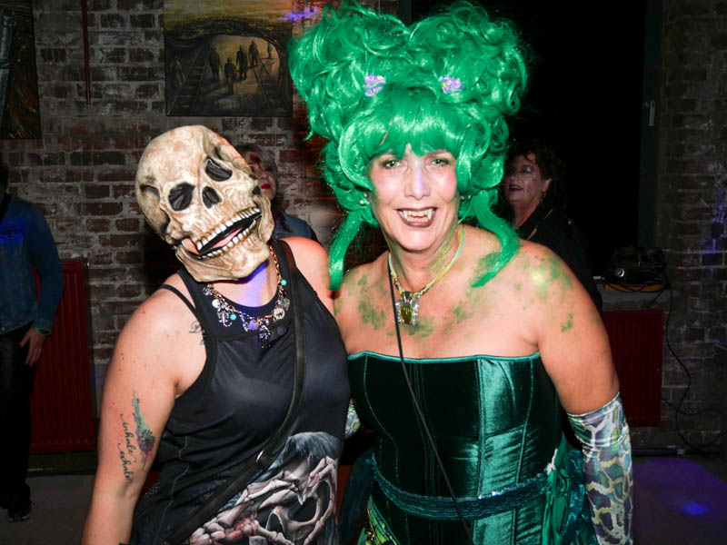 Halloween Vinyl Cafe 2025