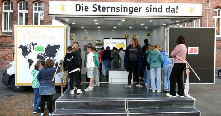 Sternsingermobil Sternsinger