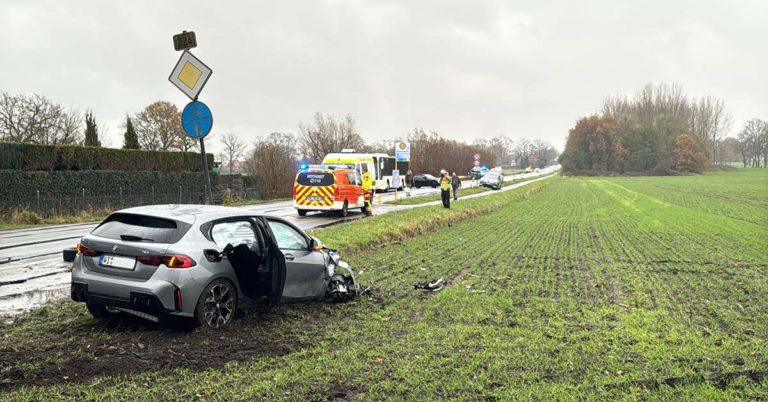 Unfall Dorsten Feldmark Barbarastraße Schulbus Schulkinder Verletzte