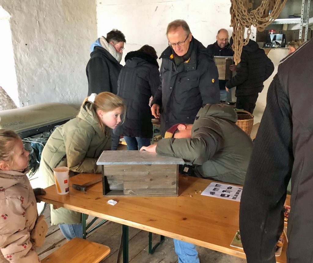 Igelkiste: In der Feldmark heißt es jetzt „Der Winter kann kommen“