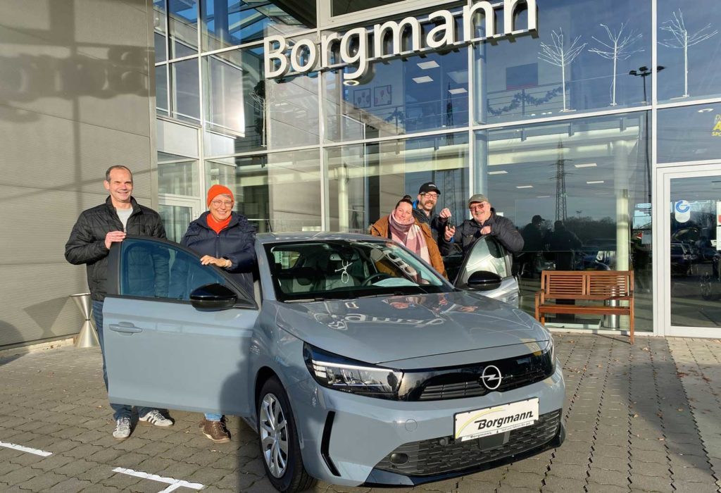 Autotombola-der-Mr.-Trucker-Kinderhilfe-bringt-Opel-Corsa-nach-Dorsten