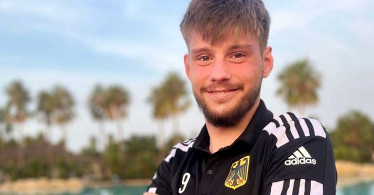 Nick Homfeldt CP Fußball