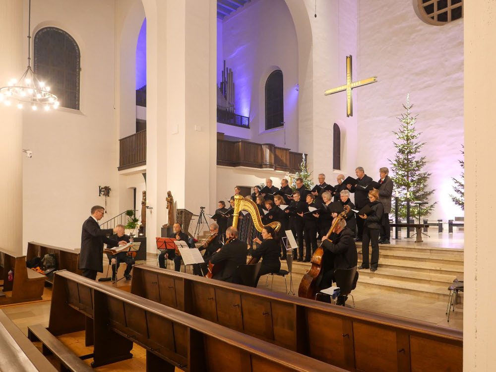 Mehrere Chöre gestalten das Chorfestival in der St. Agatha Kirche in Dorsten
