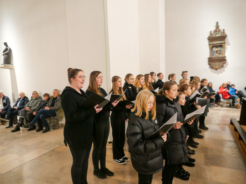 Mehrere Chöre gestalten das Chorfestival in der St. Agatha Kirche in Dorsten