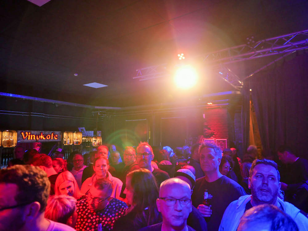 humppa-con-panhas-vinylcafe-dorsten-weihnachtskonzert.jpg